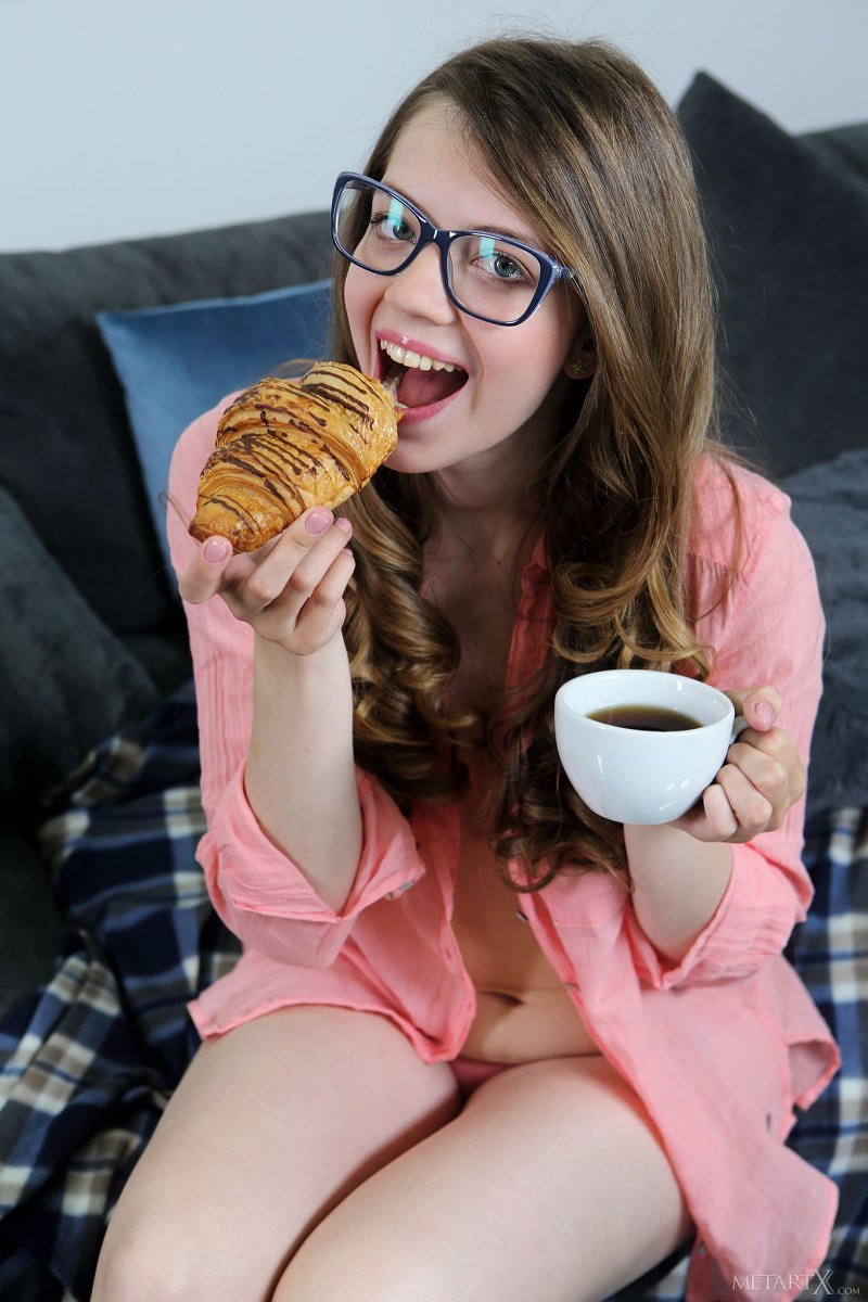 Ева, 23 года, 4 размер груди